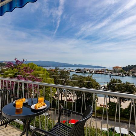 Apartment Marin Krk Кърк Екстериор снимка